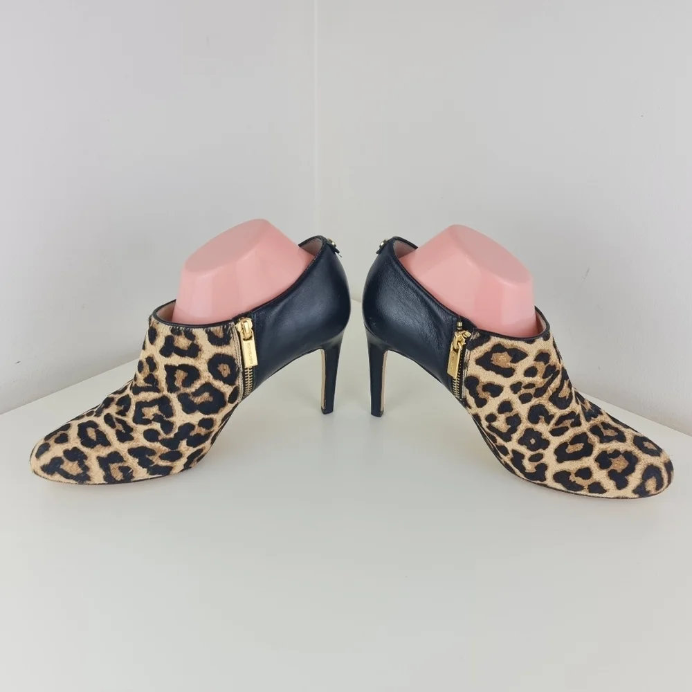 Michael Kors Leopard Print Haircalf Ankle Boots Size 9.5M Leather - Picture 5 of 14